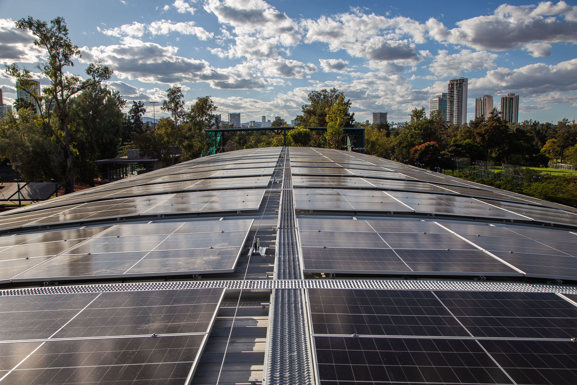 paneles-solares-empresas-vivesolar